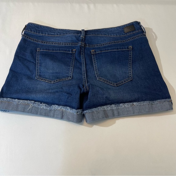 Celebrity Pink, Women’s, denim, shorts , size 13/31 good condition, Preo… - Picture 3 of 7